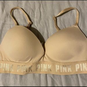 *NEVER WORN* VS bra
